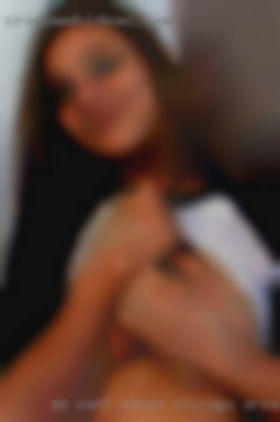 Am want women sexy toingt free Chicago area.