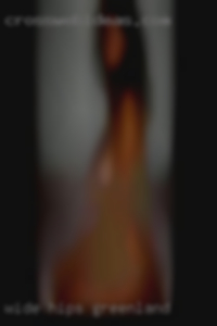 Wide hips nude black muscles woman in Greenland.